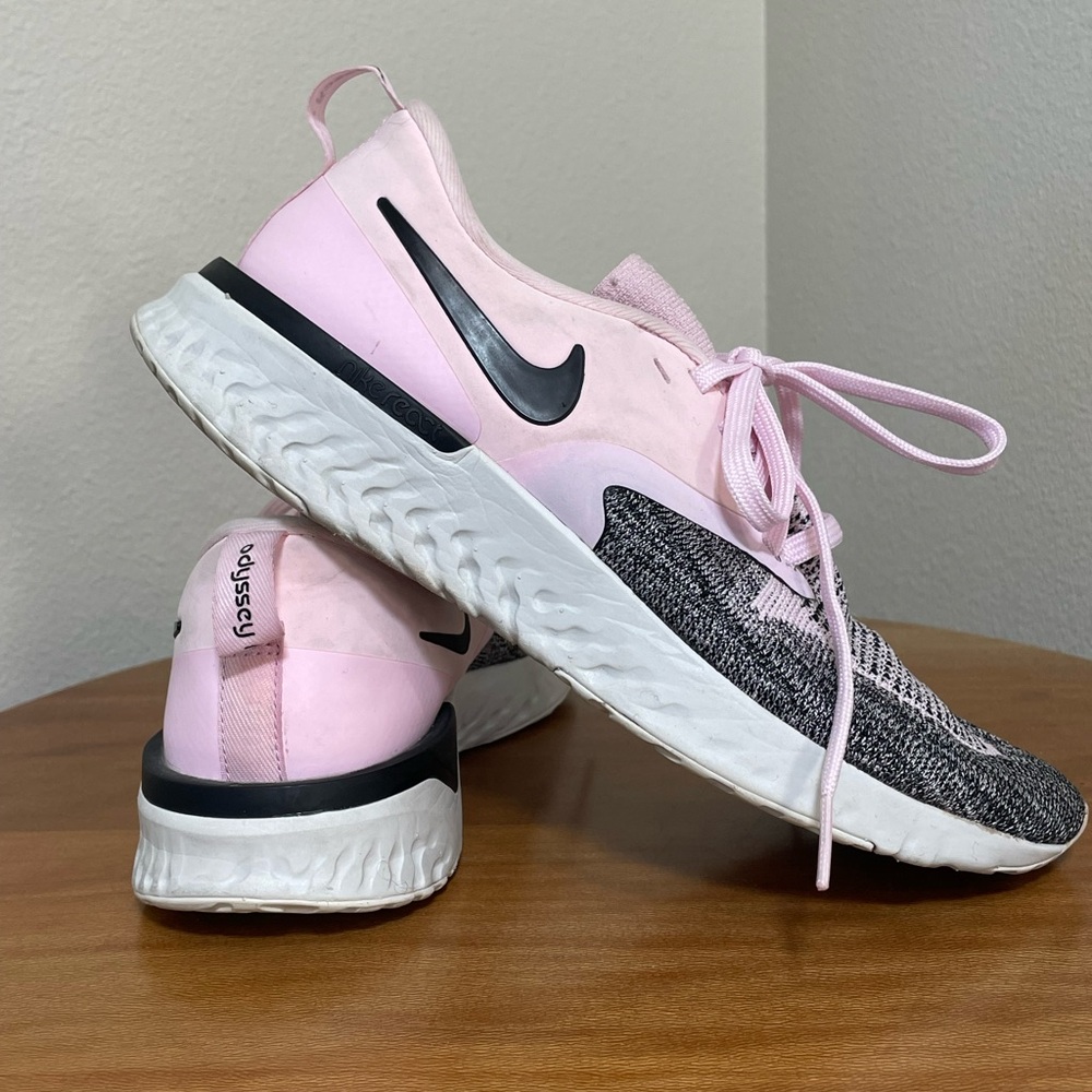 Women’s Nike Odyssey React Flyknit 2 Size 7 'Barely Rose' AH1016-601 - Picture 2 of 15